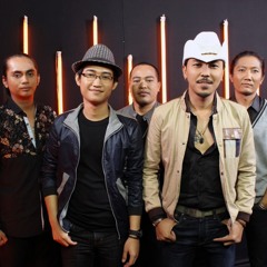 Bluesmates "Sakitnya Tuh di Sini" Cita Citata - Rising Star Indonesia