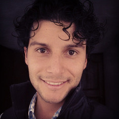 Corre Santa, Corre!(Run Santa, Run!)