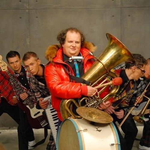 Концерт тик песня. Концерт тик песня. Группа тик. Тік вчителька. Концерт тик песня.