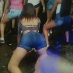 == AQUI NA BF, ELA FODE COM OS LADRÃOZINHO [ DJ THIAGO ].mp3