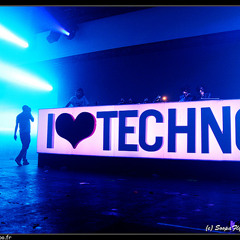 Hartes Techno geschepper!