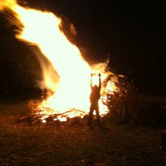 Hanging Tree - Hunger Games 3