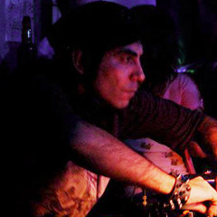 DJ HANDS | In Focus | 28/11//2014