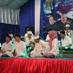 Emha Ainun Najib Hijra Azis & Kiai Kanjeng - Shalawat Badar Mandar