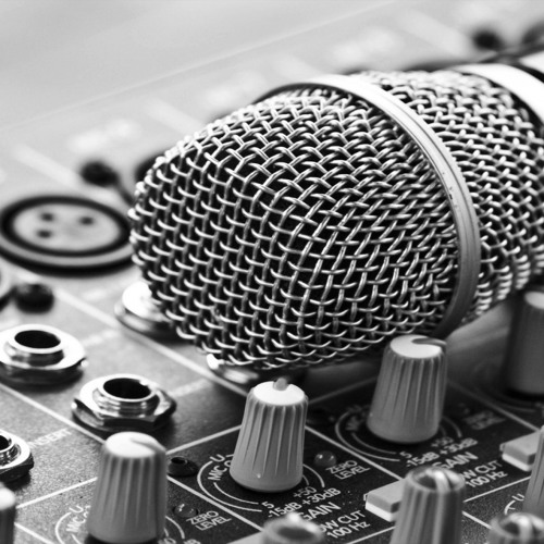 Dustin Lynch Interview with Xavier Truesdell