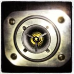 DJ ONE FINGER - HOUSEFUCKER (FL & DL - RMX)