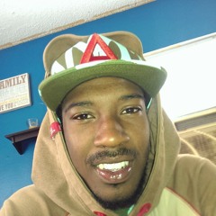 Dhat bitch freestyle at Tampa,fl