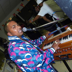 Roberto Lakhisaran - Lawa Bhoedje