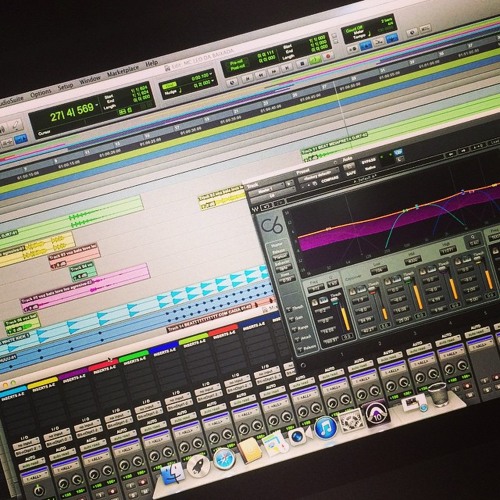 MC Negaly & Mr. Zoi - Sessao De Movimento (DJR7) Lançamento 2015