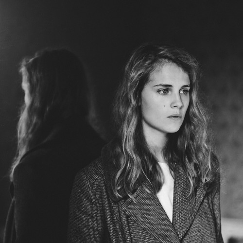 Marika Hackman - O' Come, O' Come, Emmanuel
