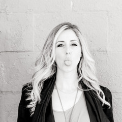 Pretty Hurts (TV show theme song)