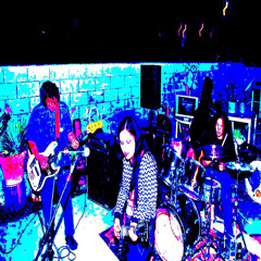 Skin Crawl - Lupe Y Rosa/Sullen Girl (live)