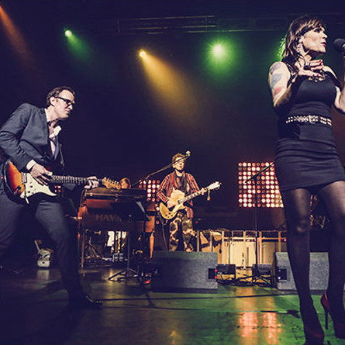 Beth Hart & Joe Bonamassa (Live In Amsterdam 2014) - Your Heart Is As Black As Night