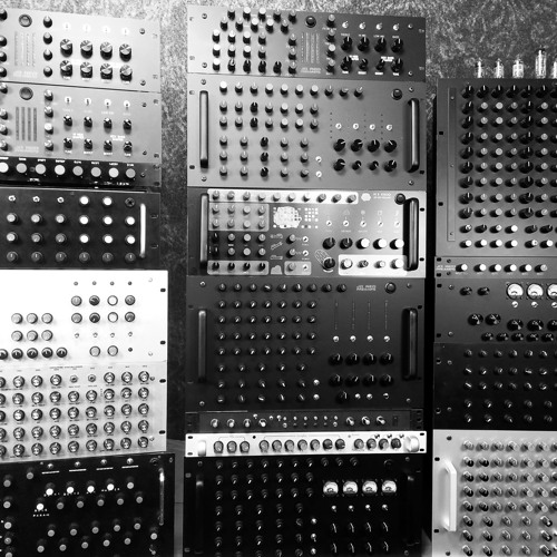 Sound Of Pre - Amp - Alphadub Meets Zapha (Clip)