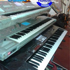 PUPURRI DE MARINERAS Y HUAYNO- GRUPO AZUL MONSEFU