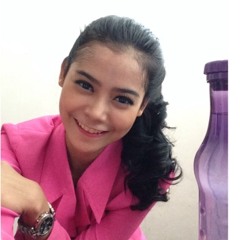 All About That Bass - Meghan Trainor ( Piano And Vocal Cover by Fildzah Burhan )