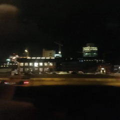 Metrópoli (1999, 2000)