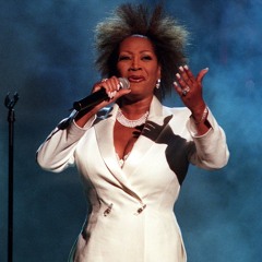 Patti LaBelle - "You Are My Friend" LIVE (2000 Essence Awards)