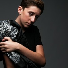 Trevor Moran - Xiat