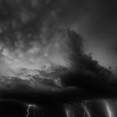 Hardstyle from the thunderclouds Episode 010