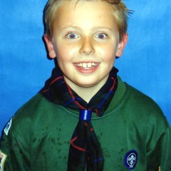 ME REALISING MY PHONE IS FUCKED