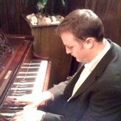 Carly Comando - Everyday