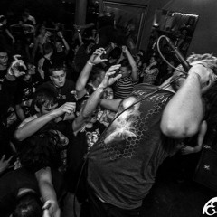 Darkness Swallows Me