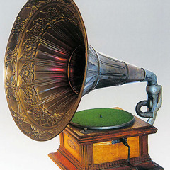 Exxxplosivo - Live at Wurstkuche DTLA - January 28, 2012