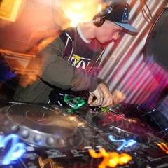 Drum&Bass Christmas Mix - DGGN/D-RANGED