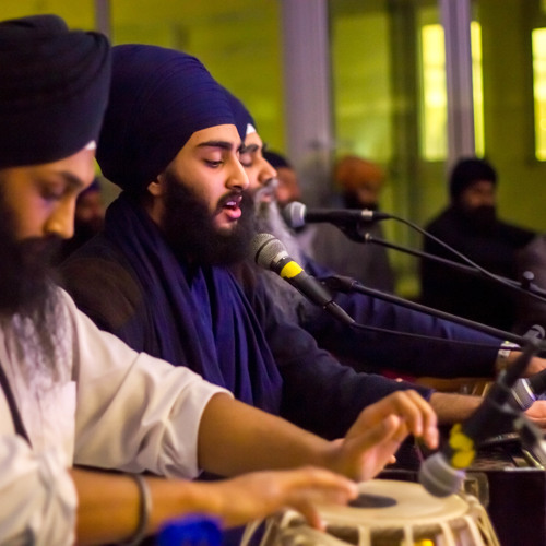 Eh Chaal Nirali Gurmukhi Gur Deekhia Sun Man Pineh - Bhai Harsimran Singh Ji 19/12/2014