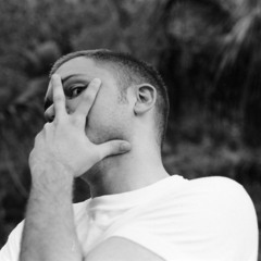 Uh-huh [feat. Jonathan Anaya & Khalito]