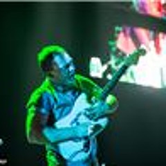 THE BLACK KEYS - "[never met] A Girl Like You [before]" by Edwyn Collins [LIVE!]