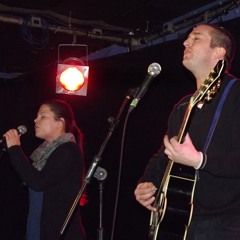 Friends Acoustic Clip