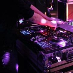Teach Me How To Doggie - [DJ PETE BATTLE MIX]