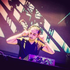 Zio - Sounds Of Suburbia Radio Mix.