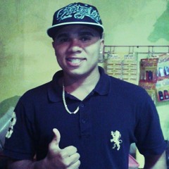 MC ROGIN DO BF - NOS COME TUA XOTA FUMANDO UM BASIADO [ DJ JEAN DU PCB ]