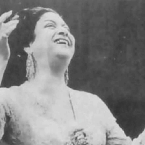 يا قلبه اللي طول عمره ما داق الحب و حلاوته - الحب كدة