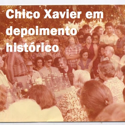 CHICO XAVIER comenta sobre reencarnações. Gravado em 1977 ao pé do abacateiro