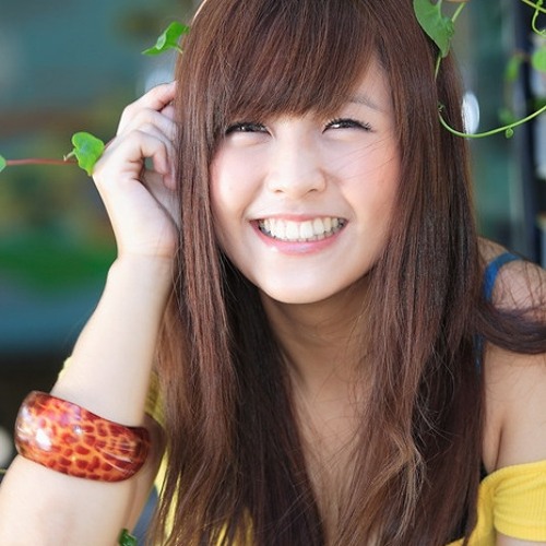 Stream User 95241092 | Listen to Ừm playlist online for free on SoundCloud
