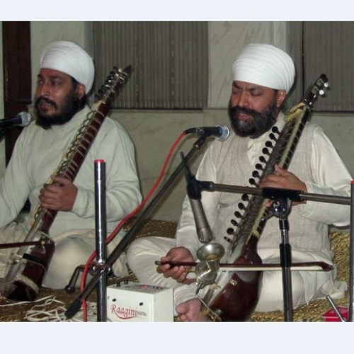 Bhai Baljeet Singh &  Bhai Gurmeet Singh  - Mitrn Ke Pran Ho ll