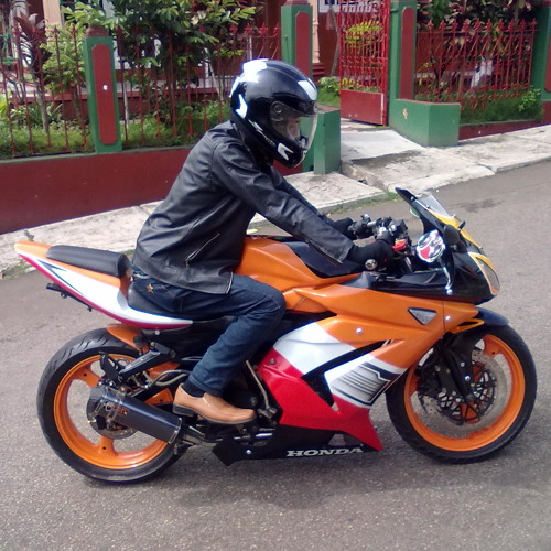 Fastball  - The Way (Radio edit) Cover by Ricky Rei