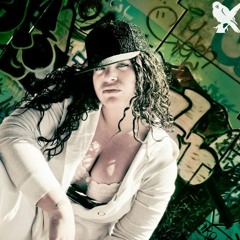 Ms. Teaze Whuteva Remix