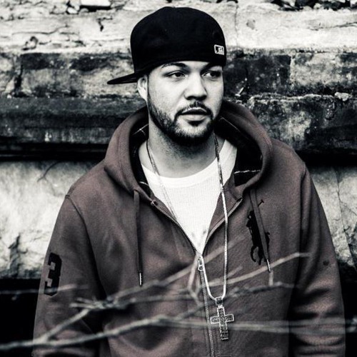 Joey Fattz, Chris Rivers - Authentic - Prod By Domingo  A.K.A Bazooka Joe 2015