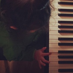 i play hemomi's piano