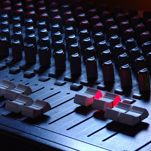 Film Soundtrack: The Edge of the Horizon (by Freckles)