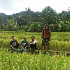 PAPERBACK - KELAS RAKYAT