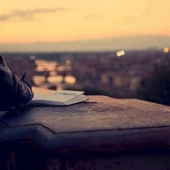 خذْ بيديْ لأرمقَ سناءَ النجومْ | إلقَائيْ