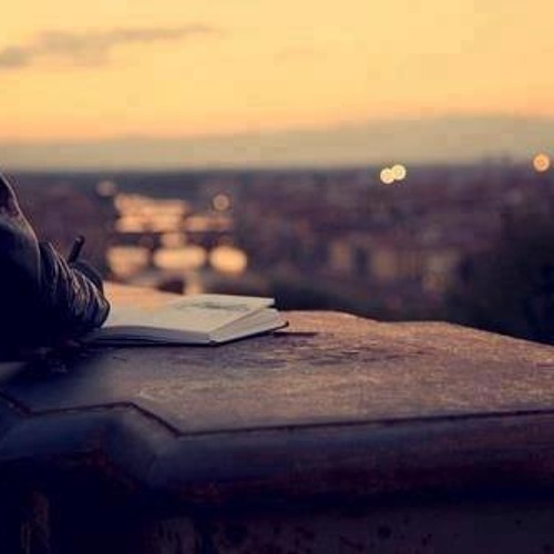 خذْ بيديْ لأرمقَ سناءَ النجومْ | إلقَائيْ