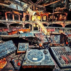Deep / Techno