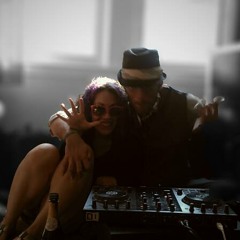 The Luxe Liquid Edition